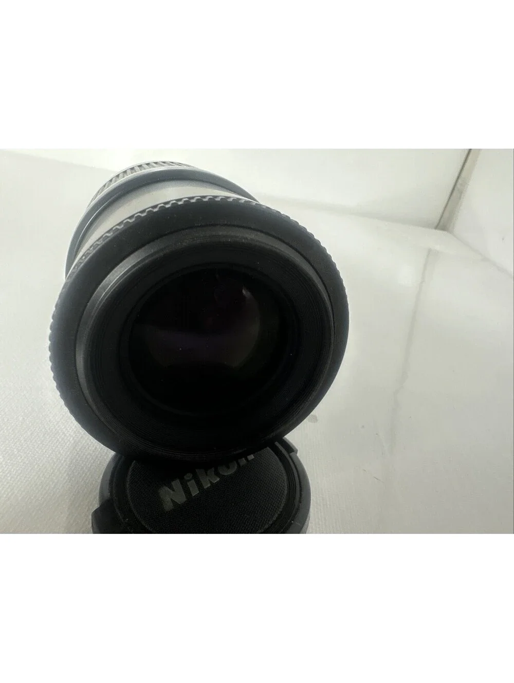 Nikon AF Nikkor 80-200mm f4.5-5.6 D Zoom Telephoto SLR Camera Lens Great